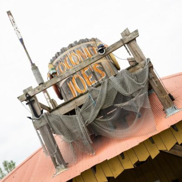 Coconut Joe’s Bar Zoombezi Bay